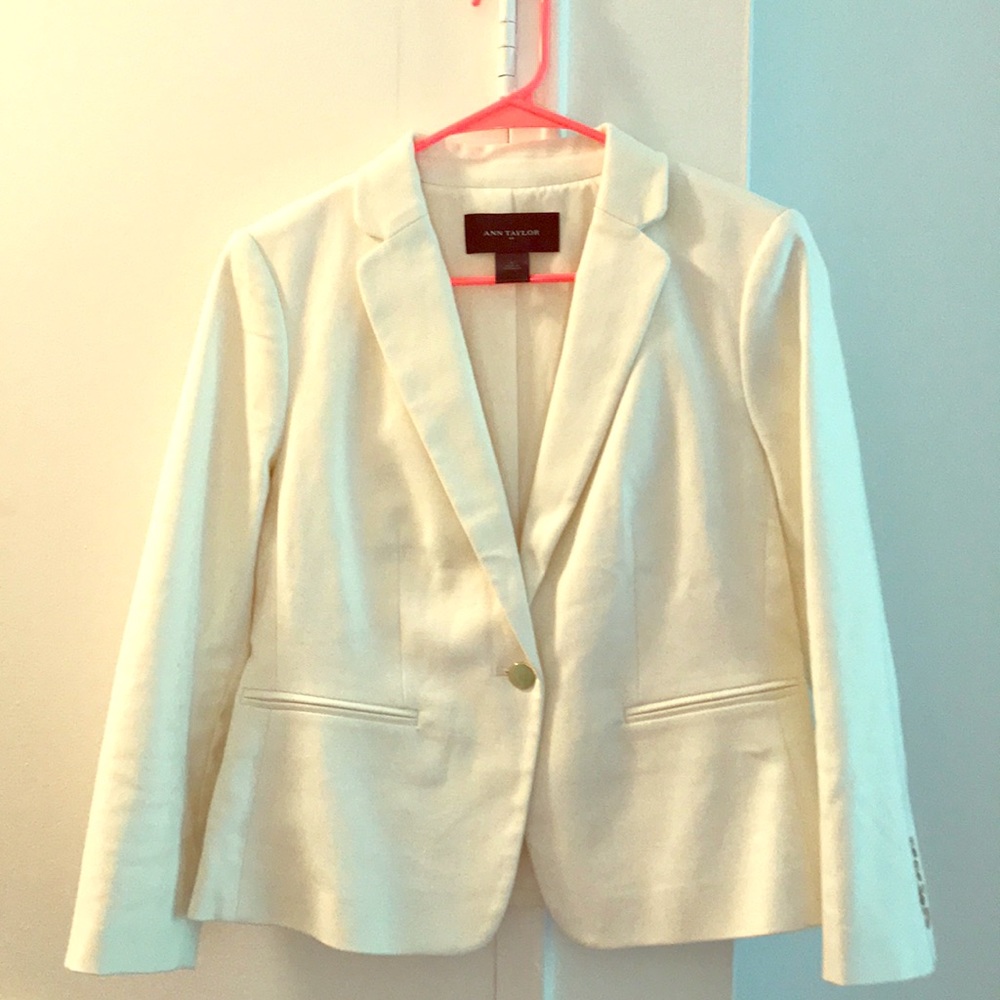 Ann Taylor White summer blazer